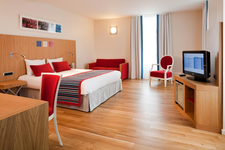 Bedroom 13