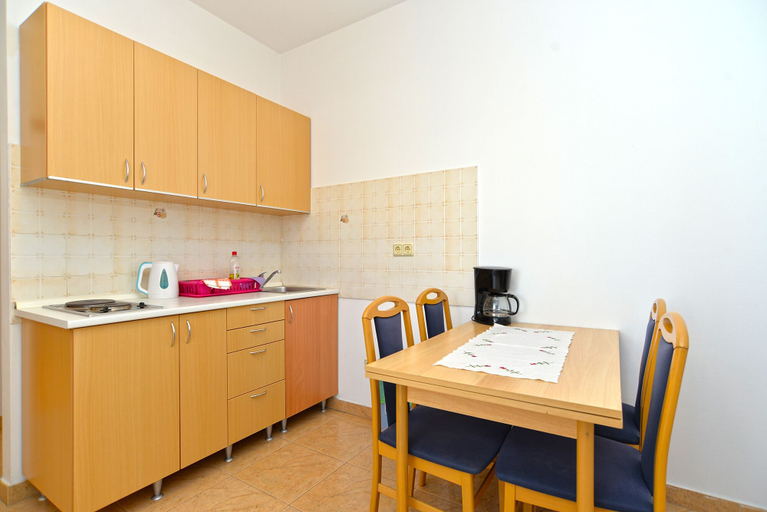 Others 4, Apartments 2224, Rovinj