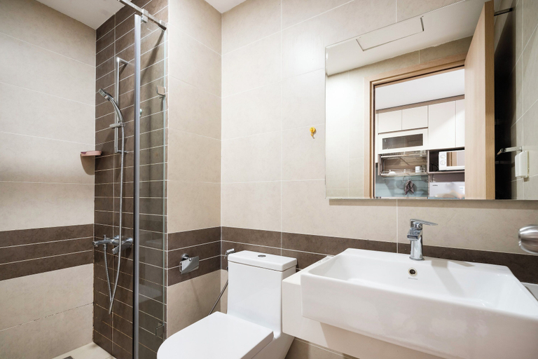 Bathroom 4, Amazing CBD Rivergate Apartment & Pool, District 4