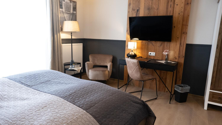 Bedroom 3, Altstadt-Hotel, Stendal