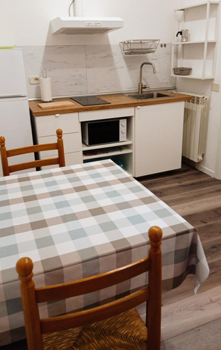 Others 3, Gemini camere e suites, Grosseto