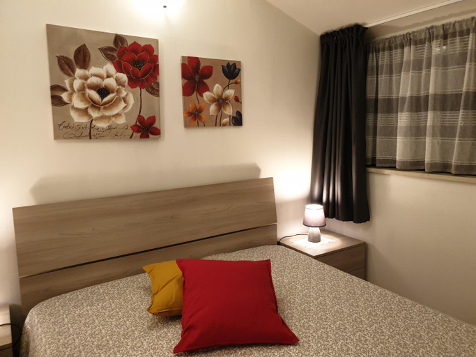 Others 2, 'novecento bed & breakfast, Bari