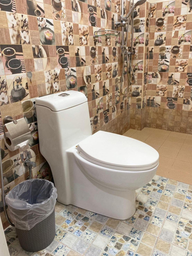 Bathroom 7
