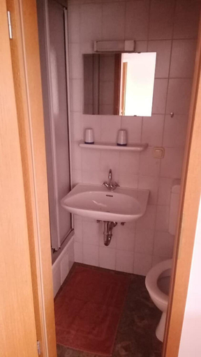 Bathroom 4, Landgasthof Schmidbauer, Schwandorf