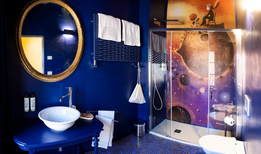 Bathroom 6