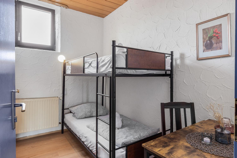 Bedroom 6