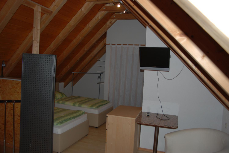 Others 3, Ferienwohnungen Schafer, Heilbronn