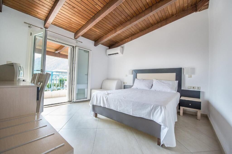 Bedroom 3, DELLIS, Central Greece