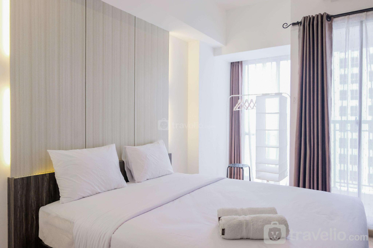 Fully Parquette Studio Apt @ M-Town By Travelio, Tangerang