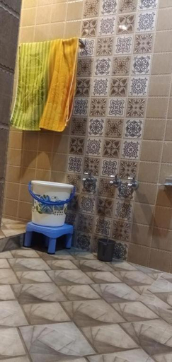 Bathroom 5, Wani Guest House , Baramulla