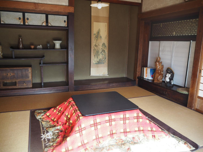 Others 1, Furuki, Mashiko