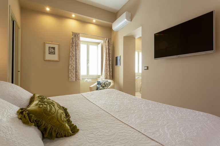 Bedroom 2, Maeco Ortigia B&B - Deluxe Rooms & Suites, Syracuse