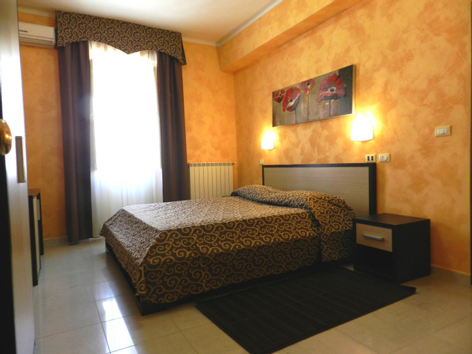 Bedroom 10