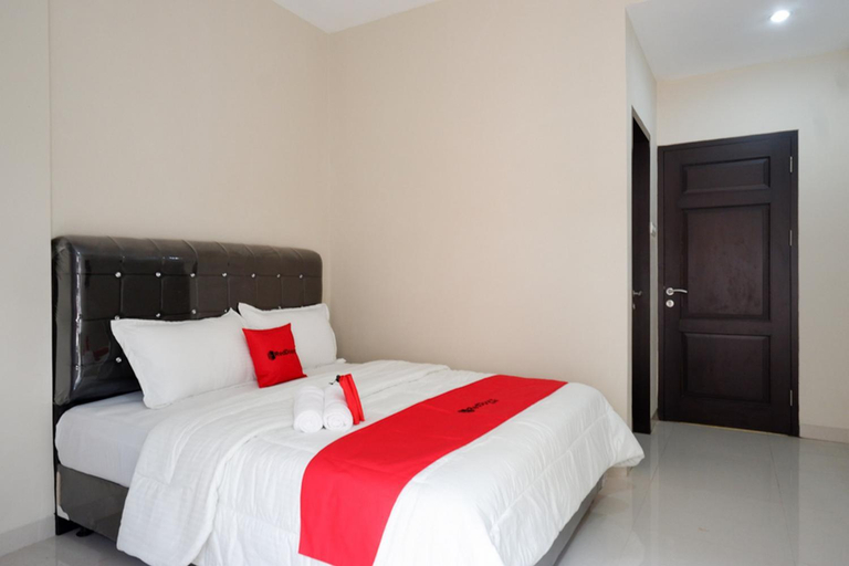 Bedroom 12