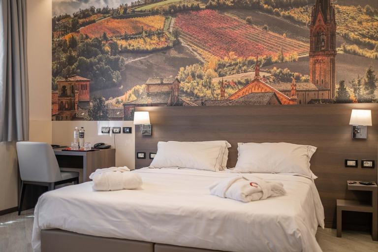 Bedroom 13