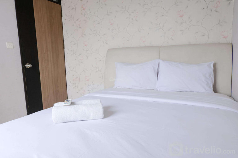 Bedroom 3, Homey 2BR Apartment The Edge Bandung By Travelio, Cimahi