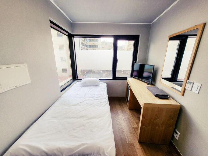 Bedroom 2, J.Hill house , Jongno