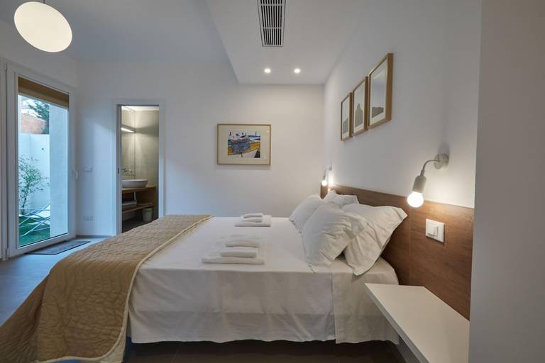 Bedroom 2, BnB Torreforte, Messina