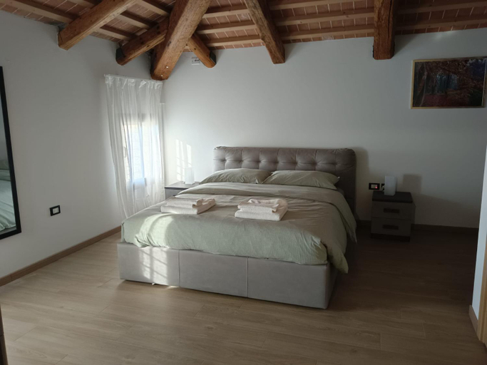 Others 5, Residence Superstar, Padua