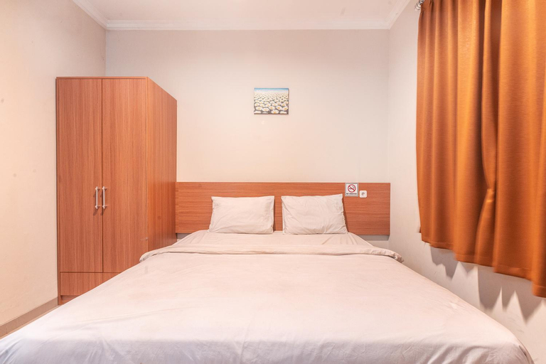 Bedroom 12