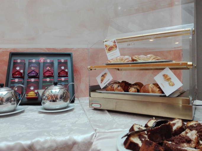 Food & Drinks 3, Hotel Ideale, Savona