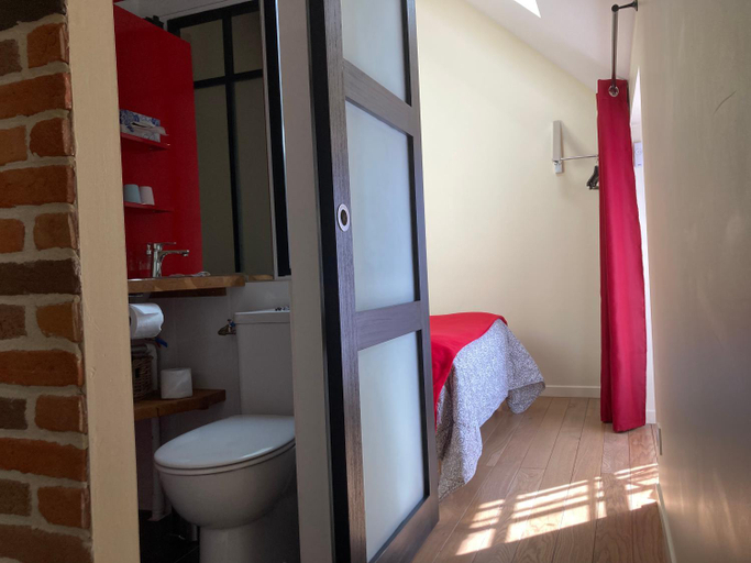 Bathroom 1