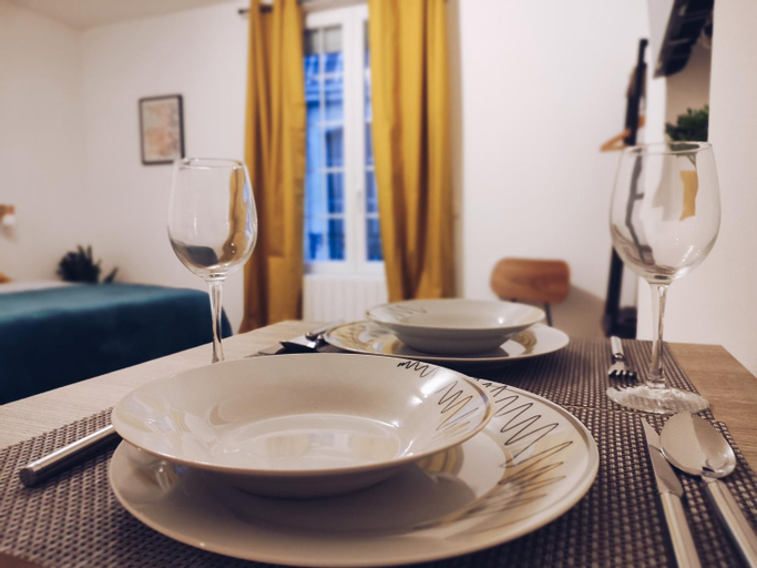 Food & Drinks, Studios Lsquare Residence AFPA, Vienne