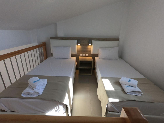 Bedroom 2, Finikas Garden Beach Resort Nikiti, Central Macedonia