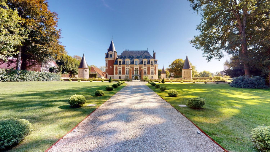 Others 2, Chateau de Bonaventure, Seine-et-Marne