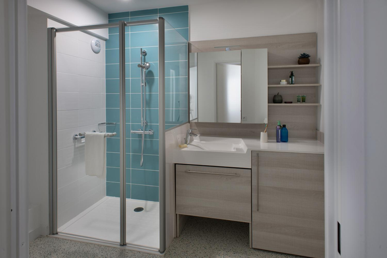 Bathroom 5, DOMITYS - Chateau Camas, Haute-Garonne