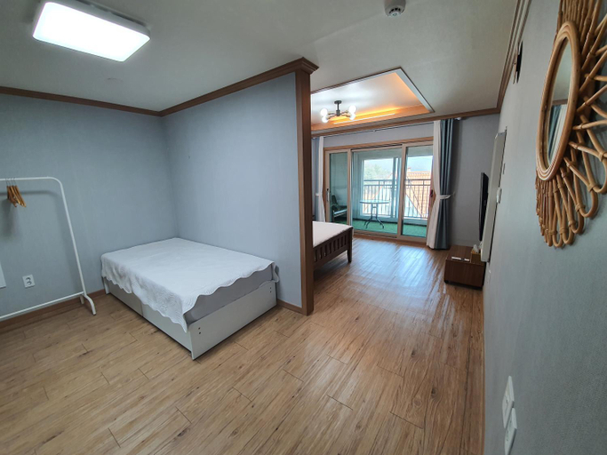 1, Namhae Manheim pension, Namhae