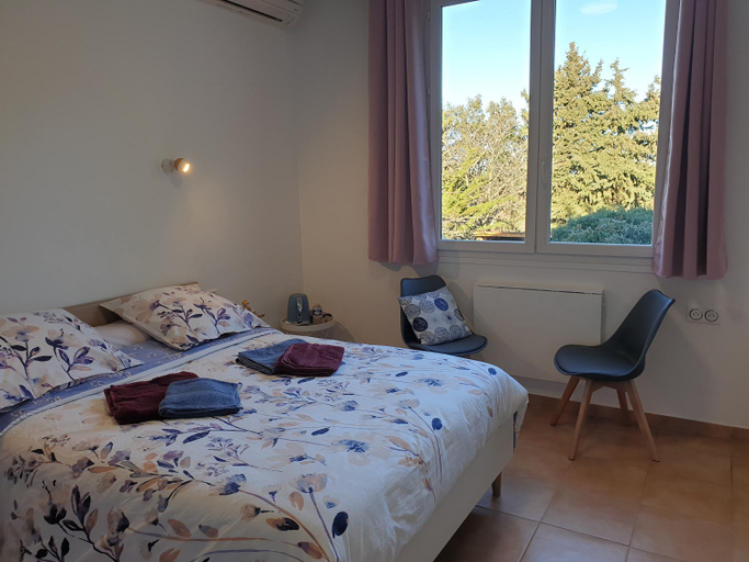 Others 3, Chambres d'hotes dans propriete rurale, Hérault