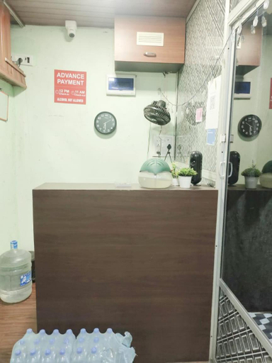 Public Area 4, Vakola Dormitory, Mumbai Suburban