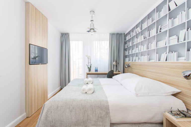 Bedroom 2, Smart Hotel, Gdańsk City