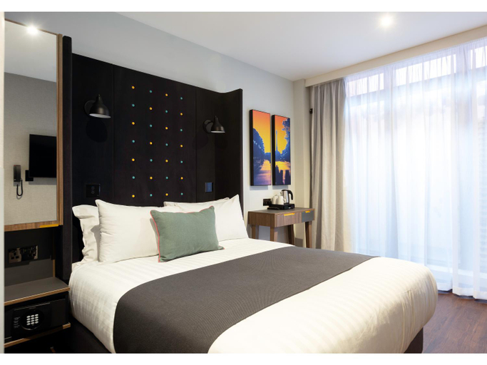 Bedroom 2, Point A Hotel Dublin, Dublin