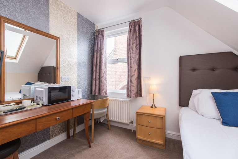 Others 5, The Linden Leaf Rooms - Classy Studios, Nottinghamshire