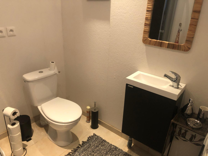 Bathroom 3, Chambre d hote a la plage de 15 m2 LE MANAPANY, Pas-de-Calais
