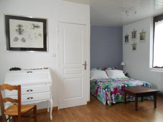Bedroom 2, Chambres d'hotes La Luce, Somme