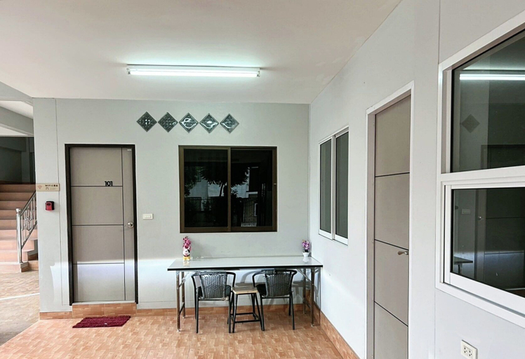Others 5, Marin House Pattaya, Pattaya