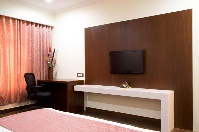 Bedroom 6
