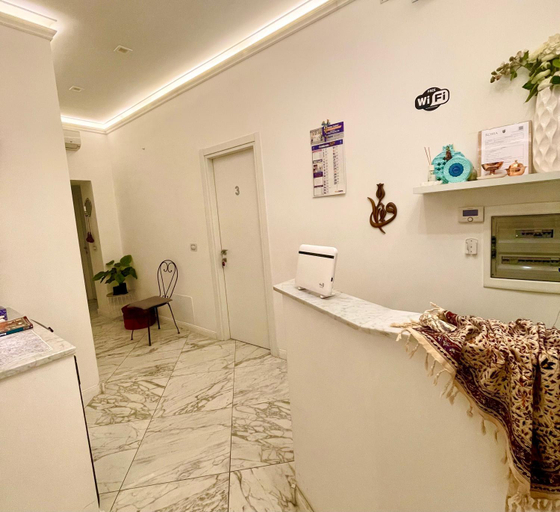 Others 5, parisa suite, Rome