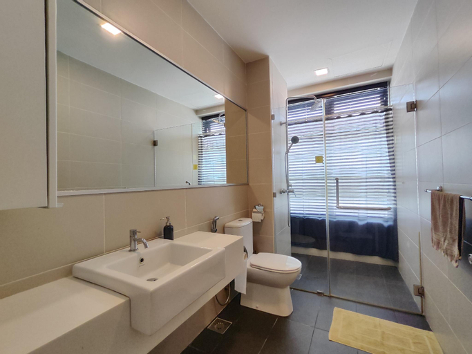 Bedroom 2, Bright Cozy Condo, Sibu