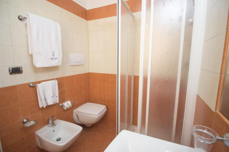 Bathroom, Hotel Jolly, Bari