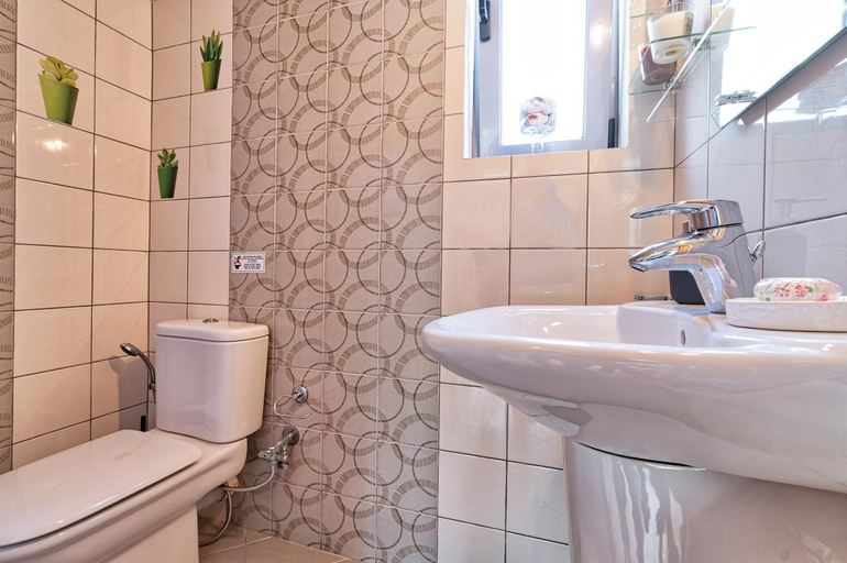 2, Elegant new maisonette near the sea, Attica