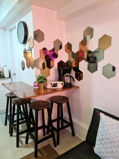 Dining Room 13