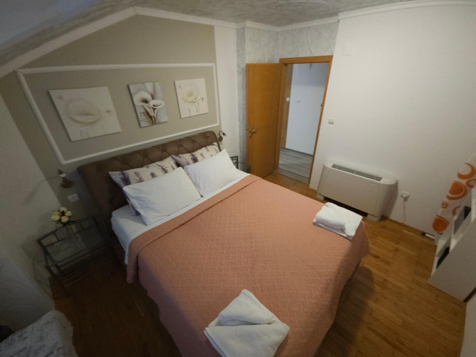 Others 5, Apartments Rustika Toscana, Vodice