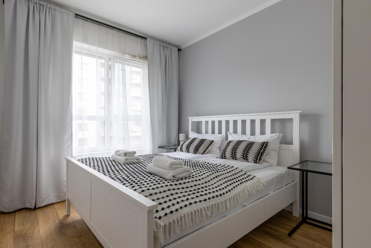 Bedroom 2, Symphony Baltica Towers Apartamenty by INA, Gdańsk City