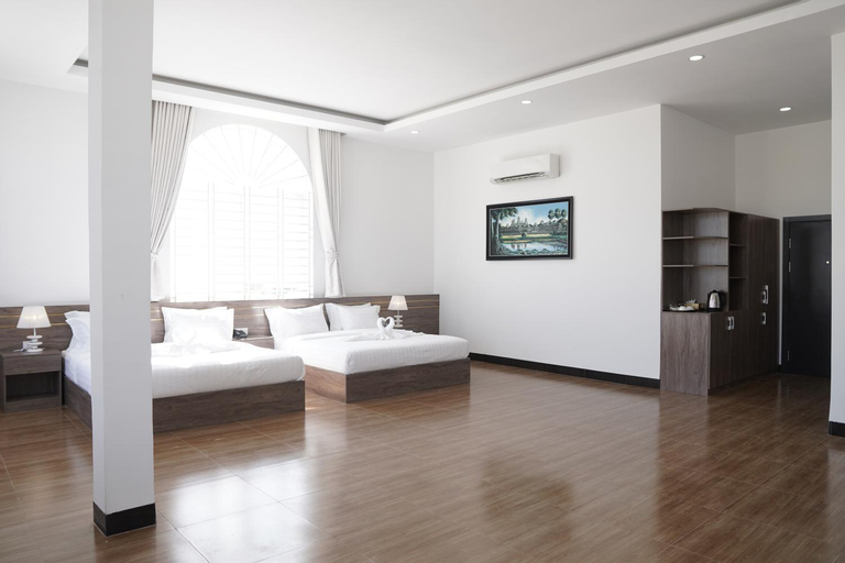 Bedroom 9