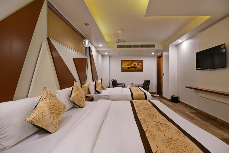 Bedroom 12