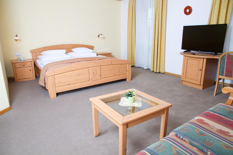 Others 5, Guesthouse Avsenik, Radovljica